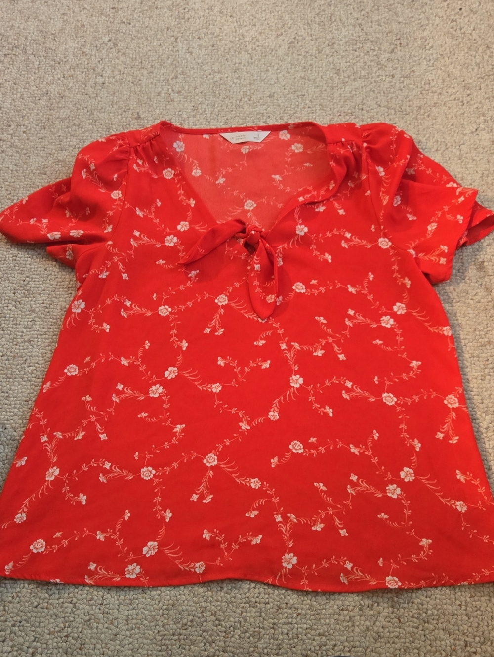 LC Lauren Conrad Red Floral Tie Front Blouse Red & White Small